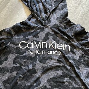 Calvin Klein performance oversized hooded crop top size small